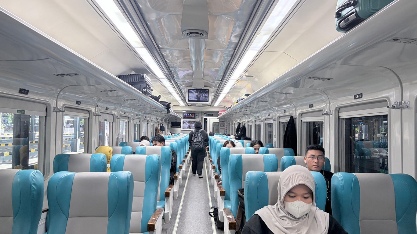 Hari Lahir Pancasila Jadi Penutup Momentum Libur Panjang, Mobilitas Pelanggan KA Tetap Ramai